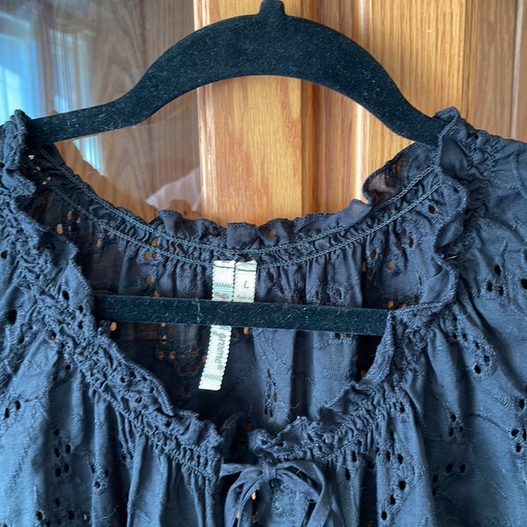 Grand & Greene Button up. Size large. Unique - Picture 4 of 8